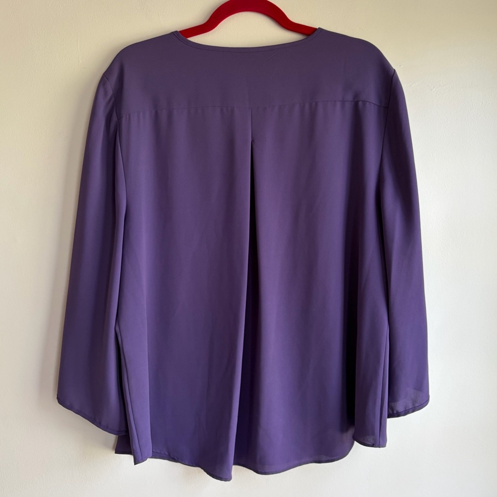 Chico's Dusty Purple 3/4 Sleeve V Neck Chiffon Blouse Size 3 - Picture 4 of 5